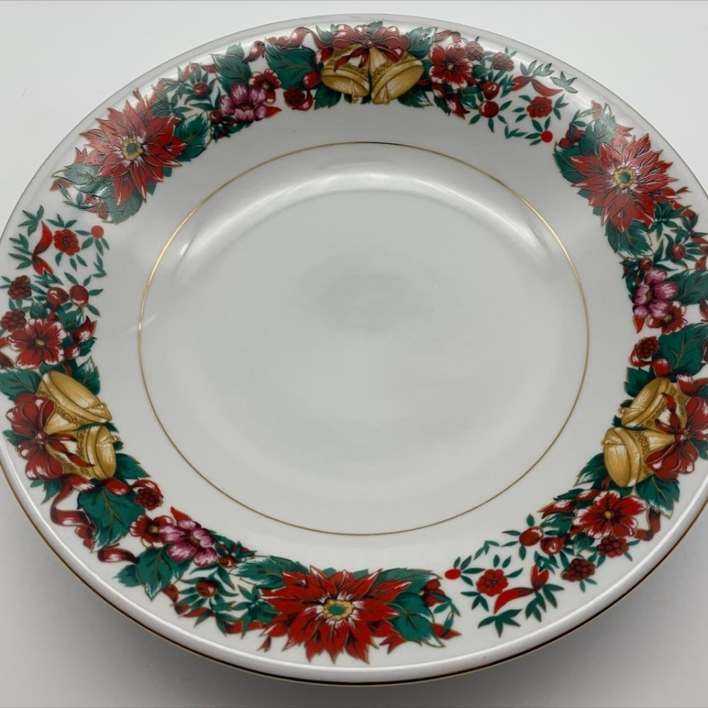 Lynns Fine China "Holiday Cheer" Gold Rim 8.25" Salad, Soup Bowl